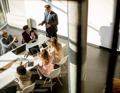 Ketrampilan yang Diperlukan untuk Memimpin Tim yang Sukses